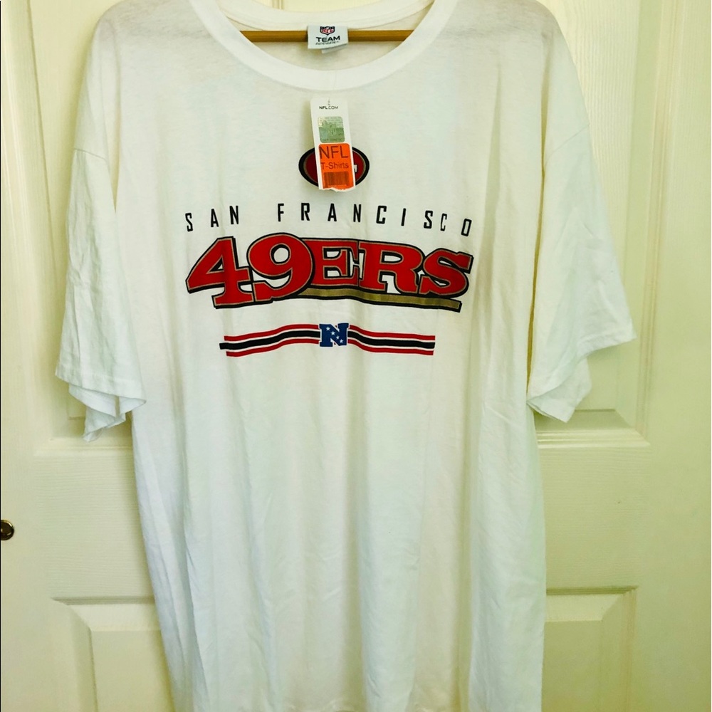 NWT! Vintage Design San Francisco 49ers T Shirt